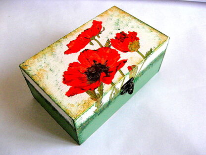 cutie lemn decorata cu maci 18941
