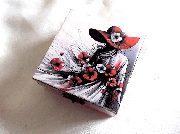 cutie lemn decorata 48117