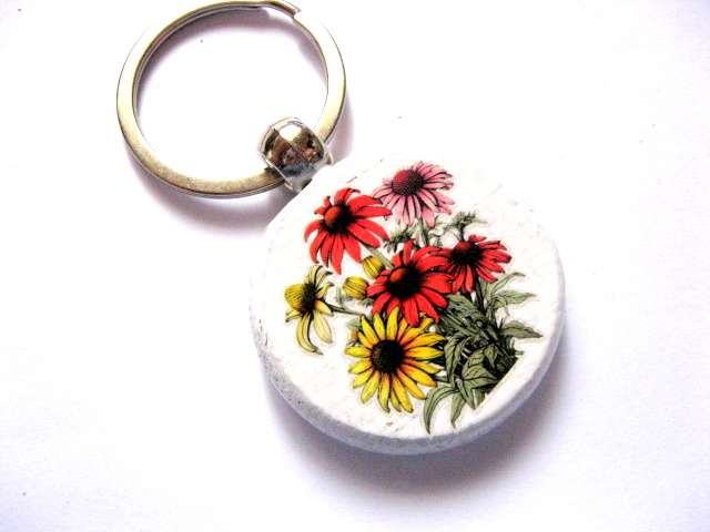 breloc pe lemn 51198